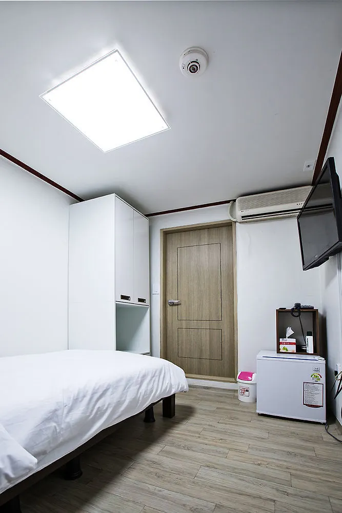 Albergue Jc Inn Dongdaemun Seul